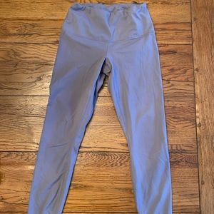 Yogalicious purple leggings